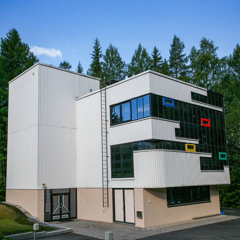 Keypoint Oy, Ohjelmakaari 16